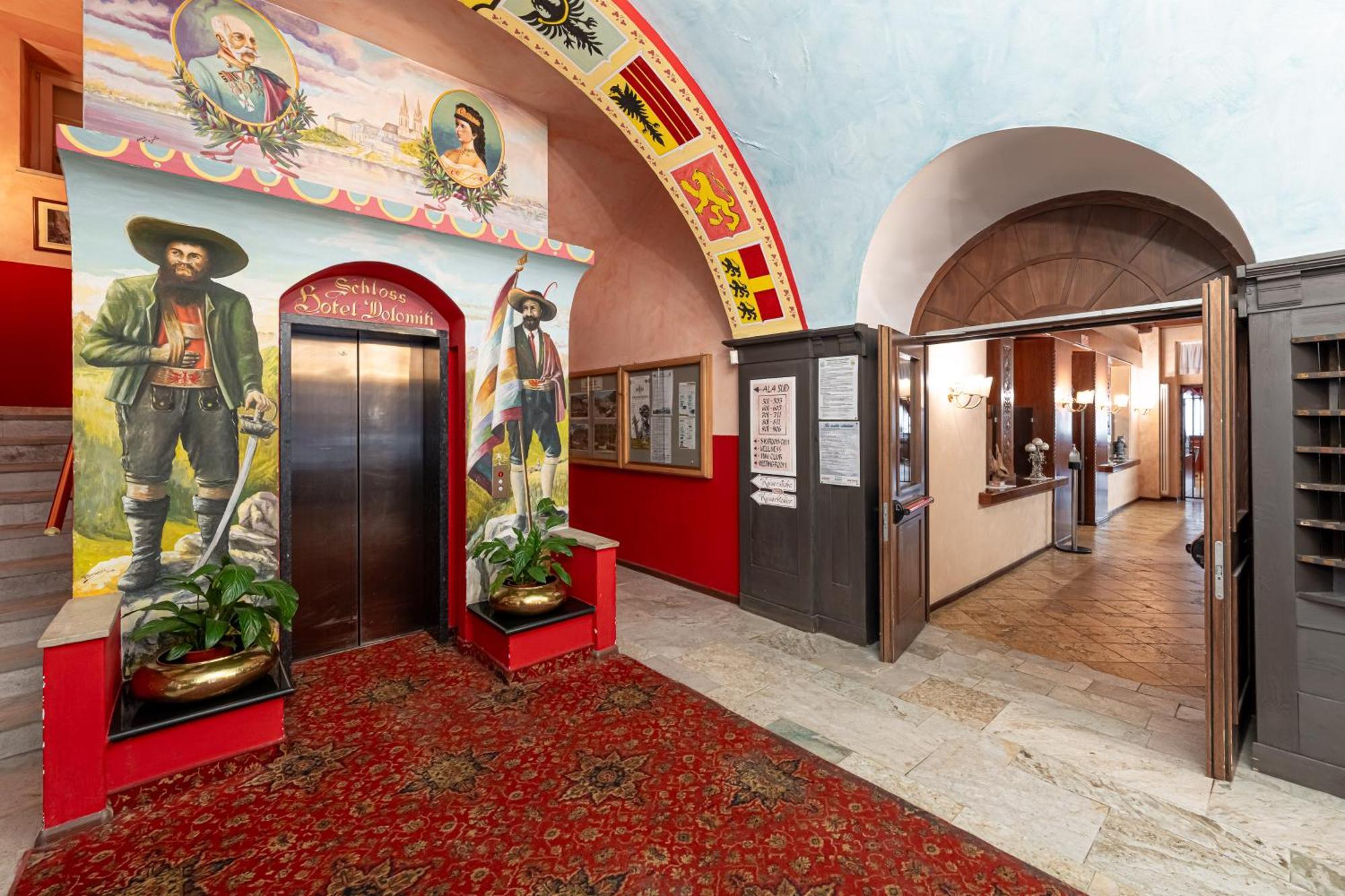 Hotel Dolomiti Schloss 까나제이 외부 사진