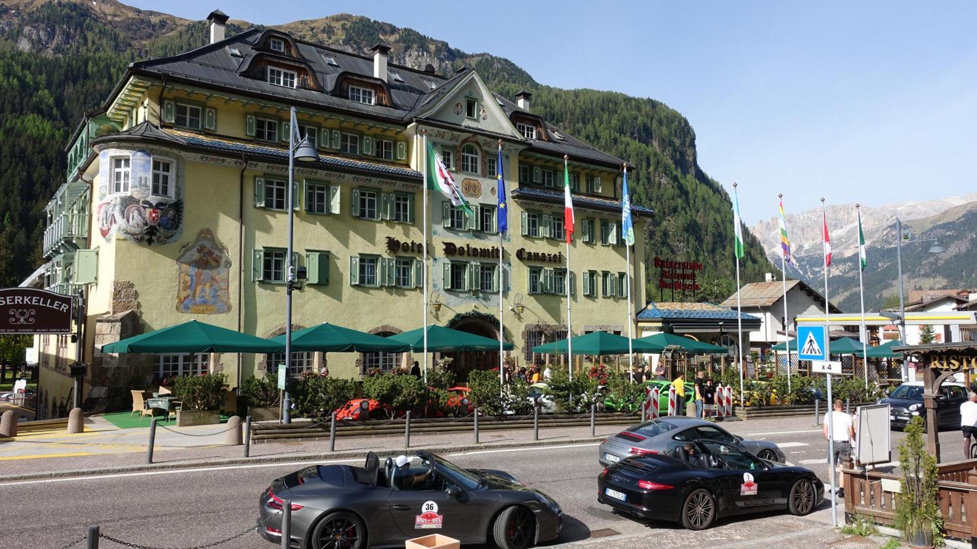 Hotel Dolomiti Schloss 까나제이 외부 사진